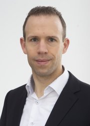 Alexander Hillert