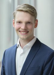 Alexander Lang